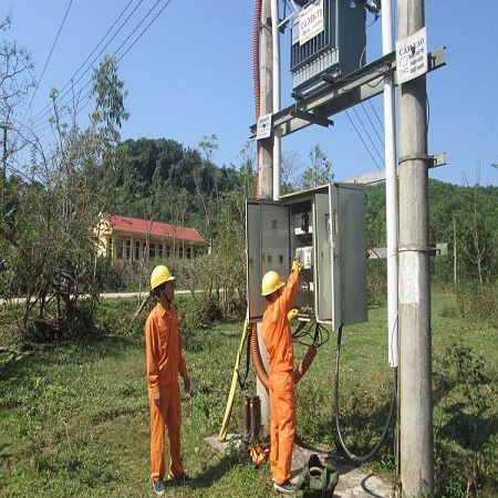 Giá điện 3 pha kinh doanh 2018 là bao nhiêu?