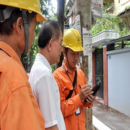 Người dân được bán điện giá cao suốt 20 năm
